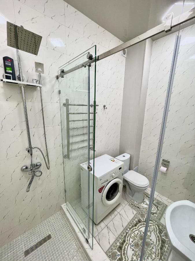 Amir Temur Apartment In Center After Renovation Taskent Exterior foto